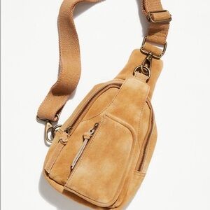 FP hudson sling bag